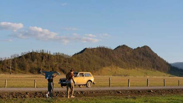 Managing Safety and Comfort on the Road with a Motorcycle Trailer